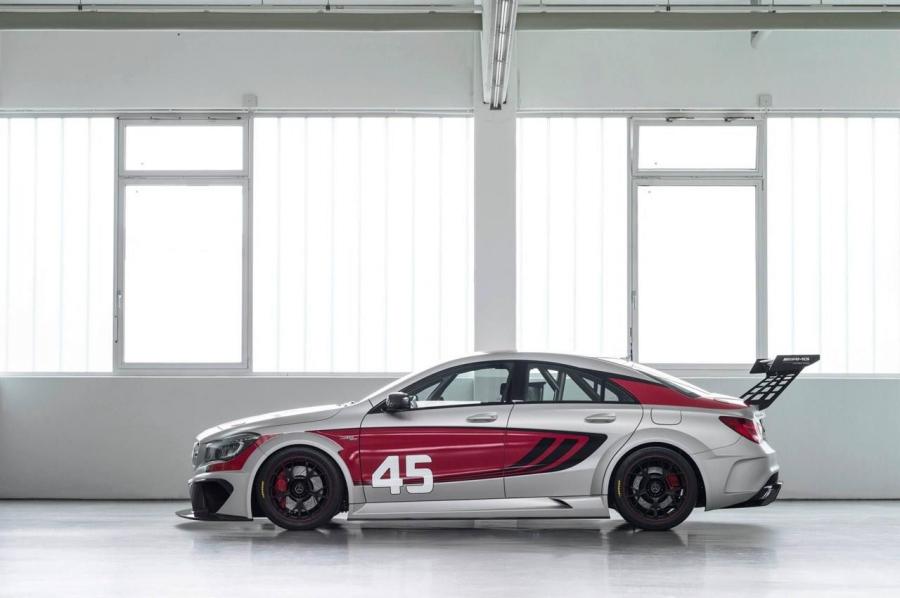  Mercedes-Benz CLA45 AMG Racing Series Concept 2013 года  (фото 11 из 22)